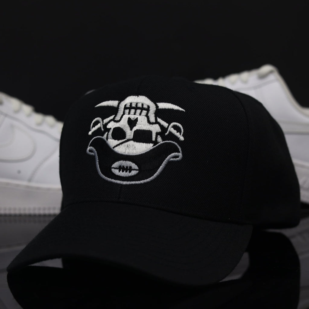 LA TO VEGAS SKULL Snapback Black (Green UV)