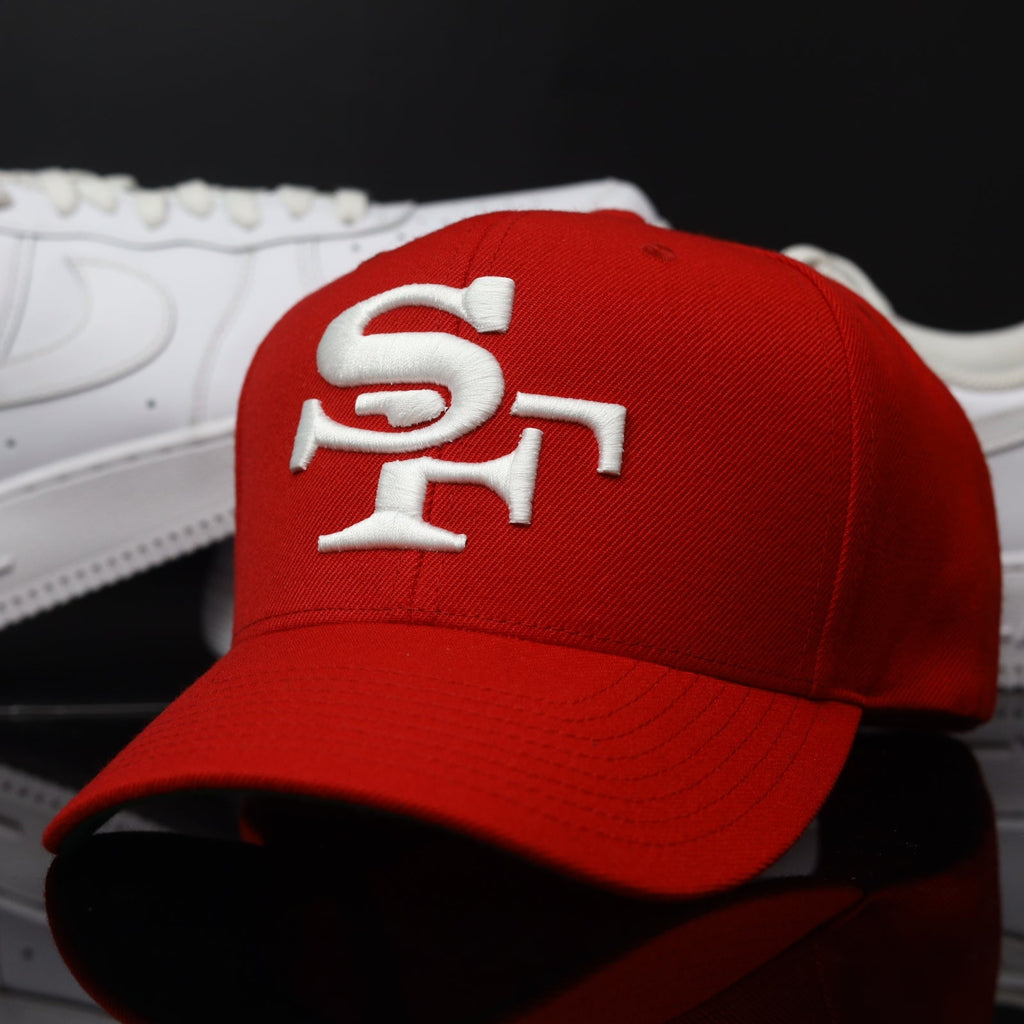 SF "LOGO" RED (Green UV)