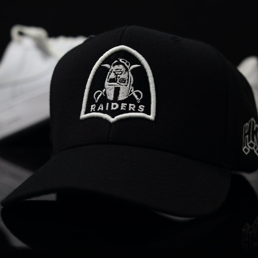 VEGAS SHIELD Black (Green UV)