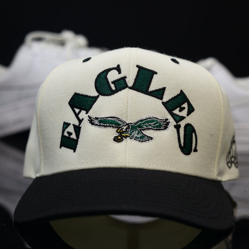 BOLD EAGLE$  - CRM/BLK (Green UV)