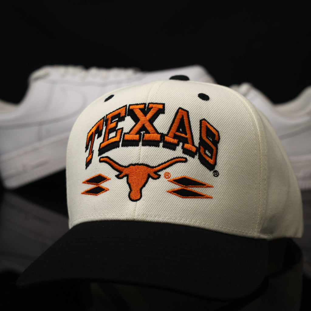 TEX. LONGHORN$ CRM/BLK (Green UV)