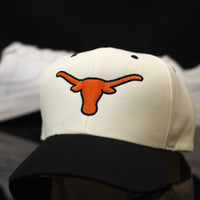 TEX. LONGHORN$ MASCOT LOGO CRM/BLK (Green UV)